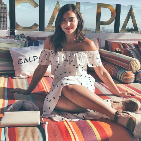 Greylin Dresses & Skirts - Payton Printed Off Shoulder Dress